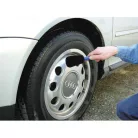 Szerszám tisztítókefe küllőkhöz