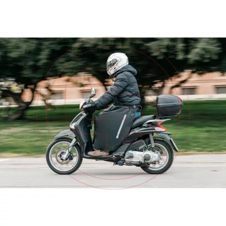 Lábtakaró LAMPA robogóra fekete