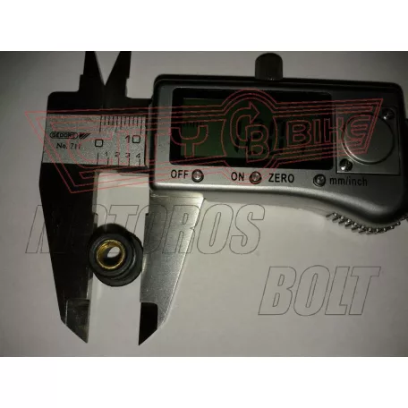 Plexi felfogató / rezgéscsillapító anya (gumi anya) M5 menettel