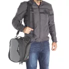 GIVI EA143B TANKLOCK – Bővíthető enduró tanktáska vízálló huzattal (21–27 L)