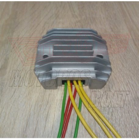 Feszültségszabályozó 12V 3 fázisú   7 kábeles IC