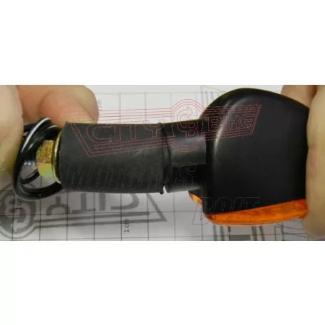 Index komplett UNIVERZÁLIS nyíl fekete gumis E jelzésű párban sárga búra