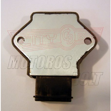 Feszültségszabályozó HONDA CB Hornet 600 / SH125