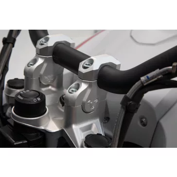 Kormánykiemelő BMW 32mm kormányhoz 30+30mm Ezüst