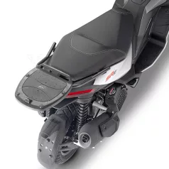 Csomagtartó APRILIA SR GT 125-200 (22-26) GIVI