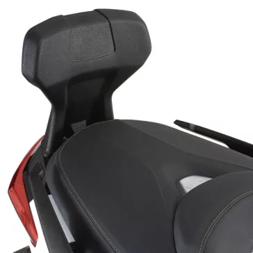   Háttámla MBK Evolys 125-250 (2014-2017) / MBK Skyliner 125-250 (2014) / YAMAHA X-Max 125-250 (2014-2017) / YAMAHA X-Max 400 (2013-2016) GIVI