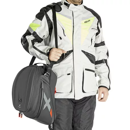 Tanktáska GIVI XL04B Tanklock felfogatással (csak néhány motortípusra jó)