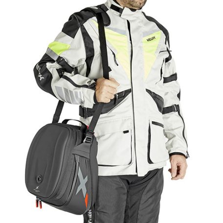 Tanktáska GIVI XL05B Tanklock felfogatással (csak néhány motortípusra jó)