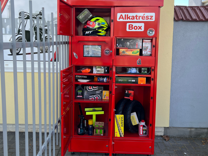 CBAlkatreszBox - termékekkel